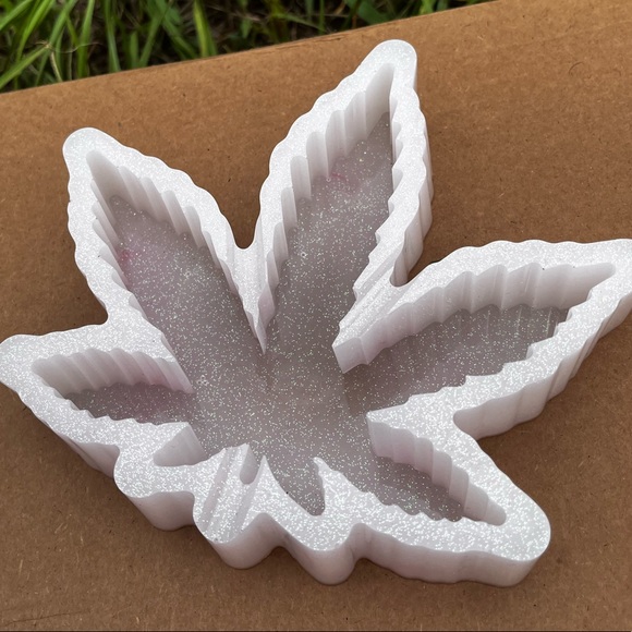 Other - Resin Ash Tray